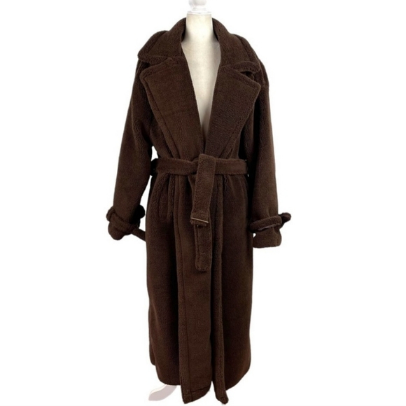 Pretty Little Things Teddy Bear Coat - Picture 3 of 6